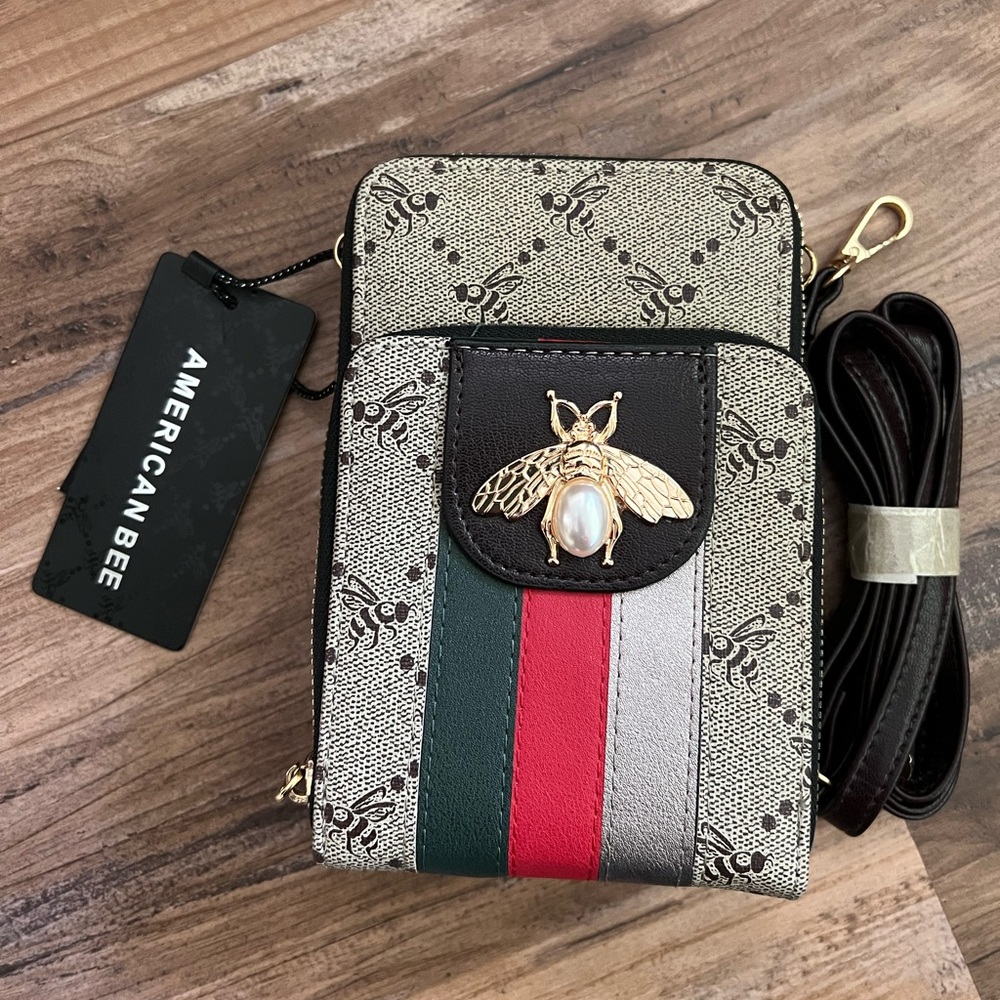 NWT American Bee Purse